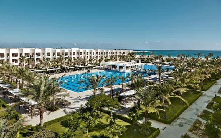 كريستال باي الساحل الشمالي